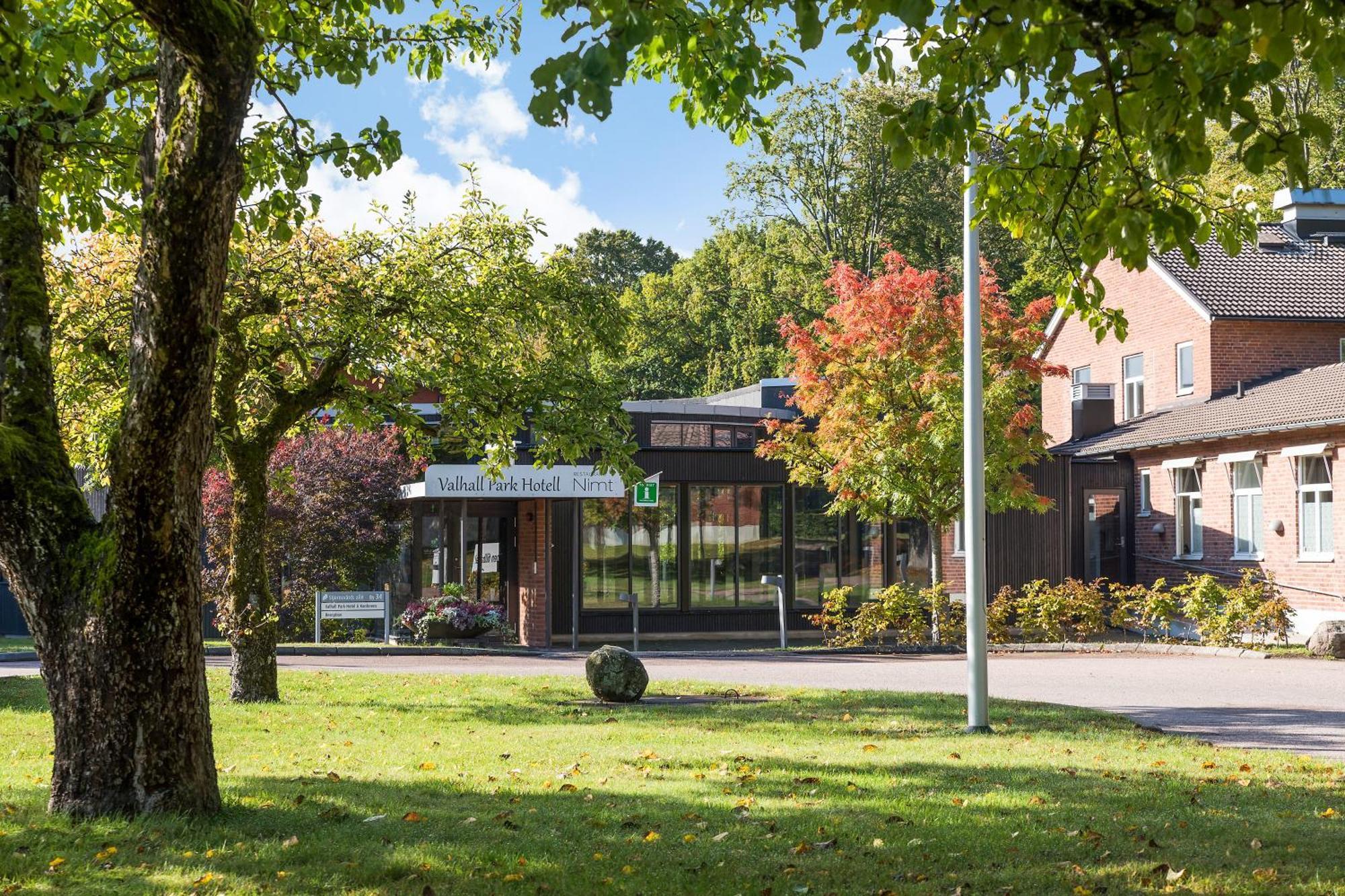 Best Western Valhall Park Hotell Ängelholm Extérieur photo